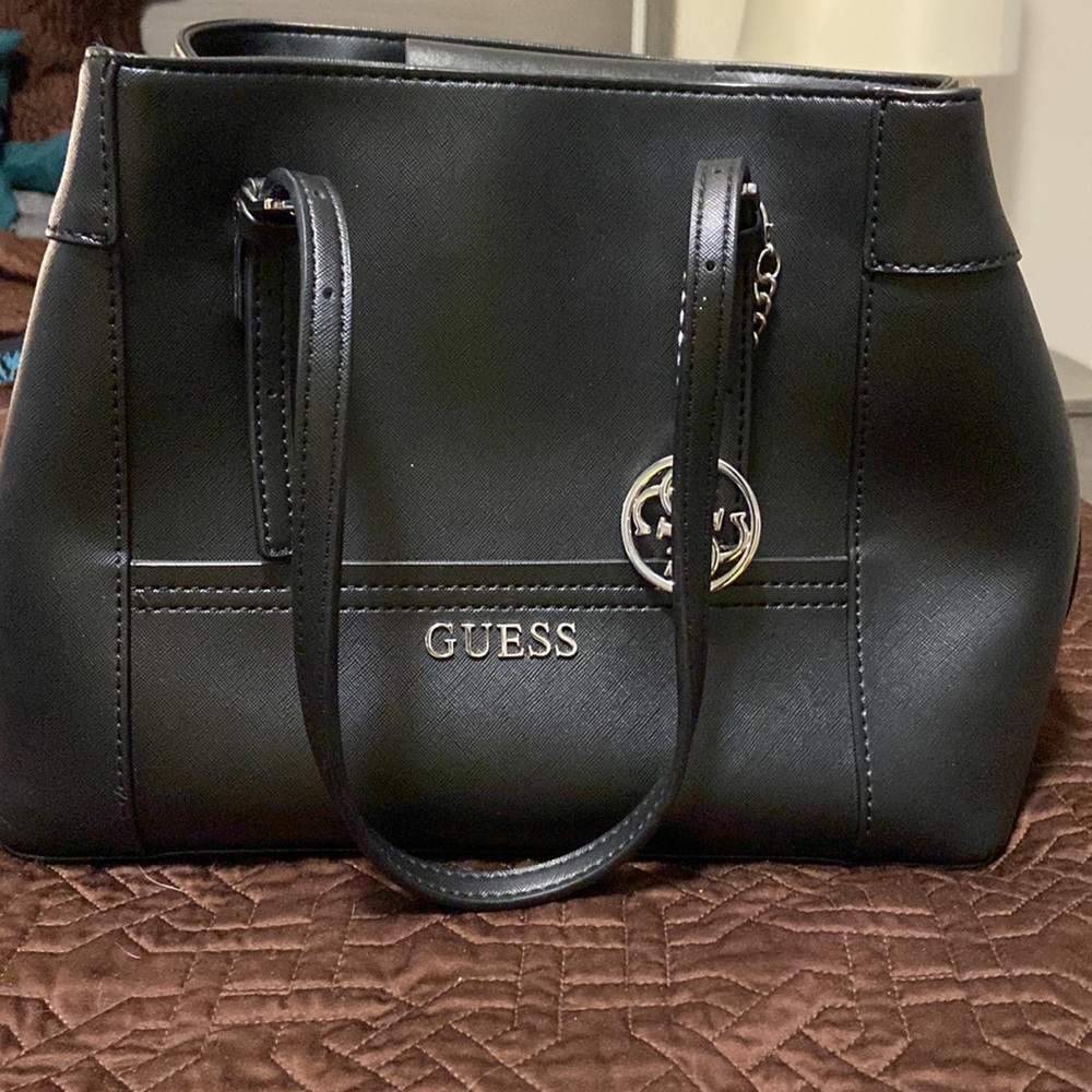 GUESS BLACK SATCHEL BAG
